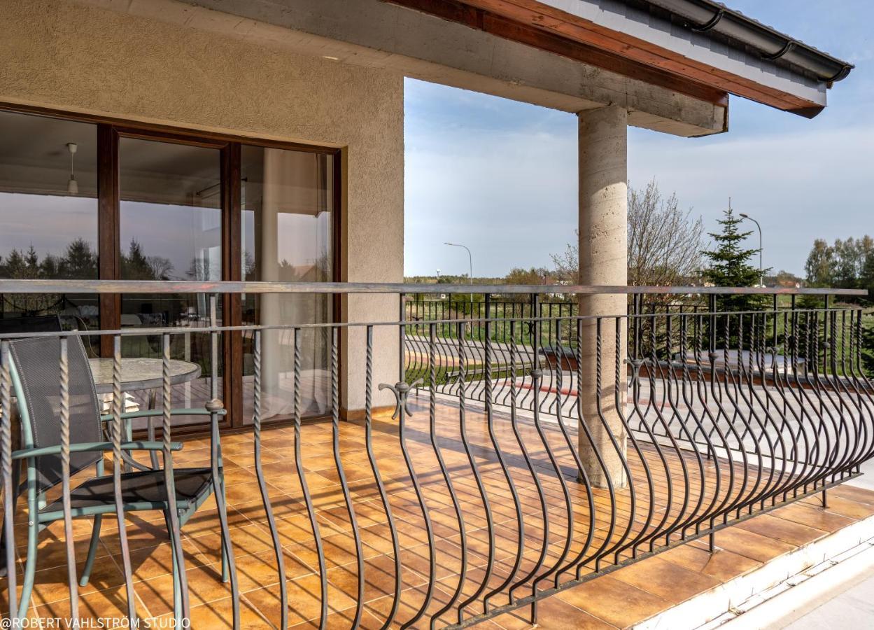 Appartement Osrodek Wypoczynkowy Swallow à Grzybowo  Extérieur photo