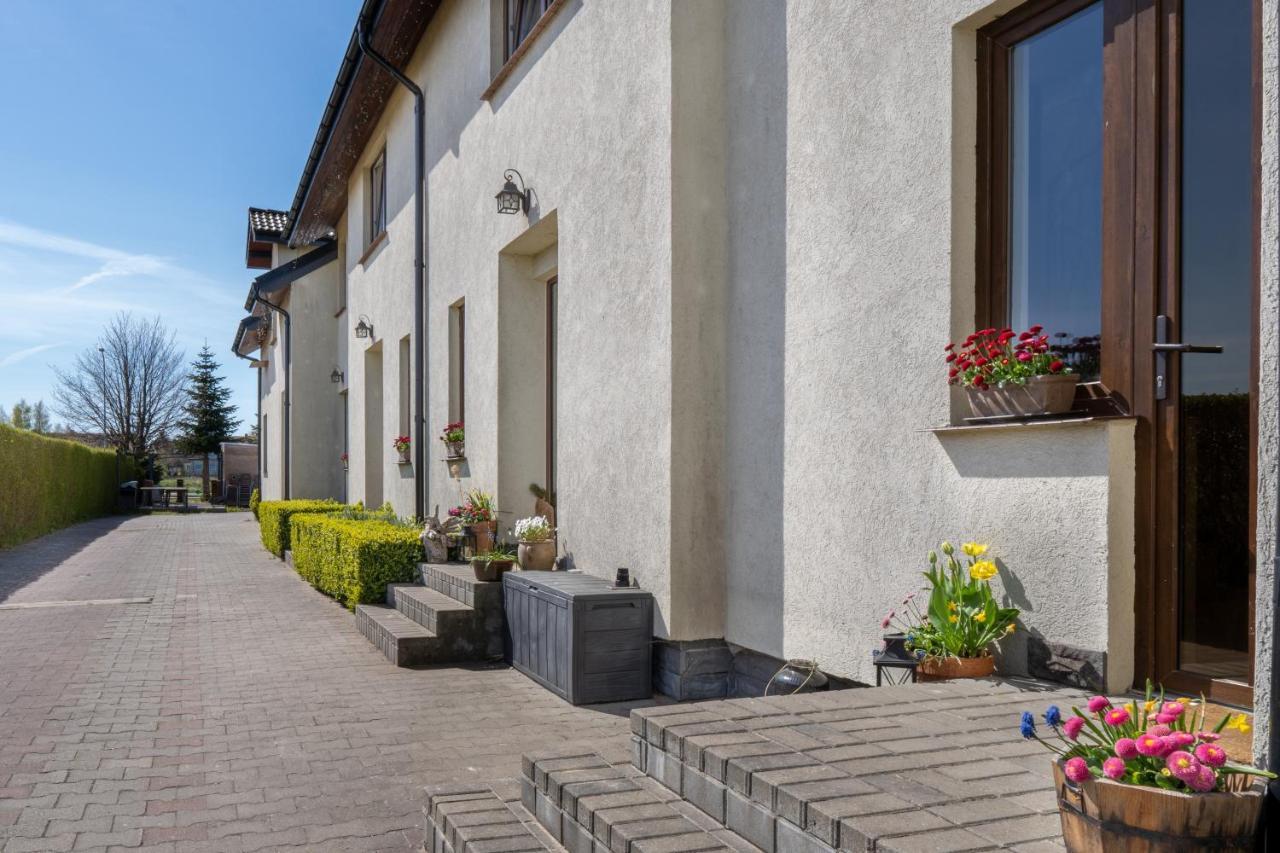 Appartement Osrodek Wypoczynkowy Swallow à Grzybowo  Extérieur photo