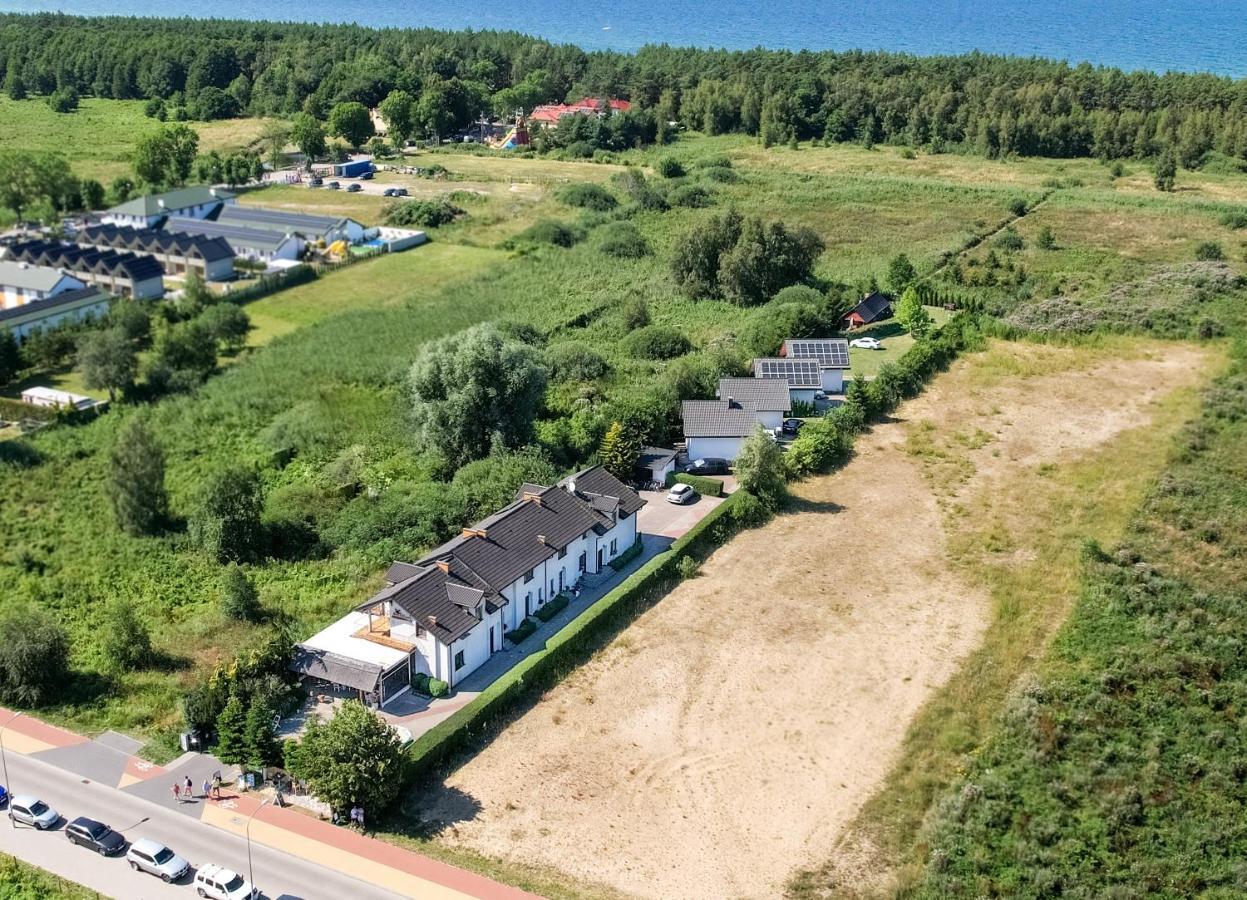 Appartement Osrodek Wypoczynkowy Swallow à Grzybowo  Extérieur photo