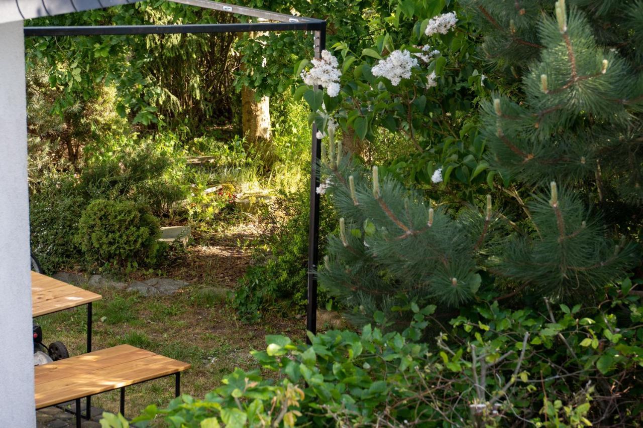 Appartement Osrodek Wypoczynkowy Swallow à Grzybowo  Extérieur photo